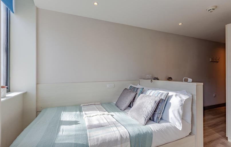 St Peters Road, City Centre, Bournemouth - Image 1